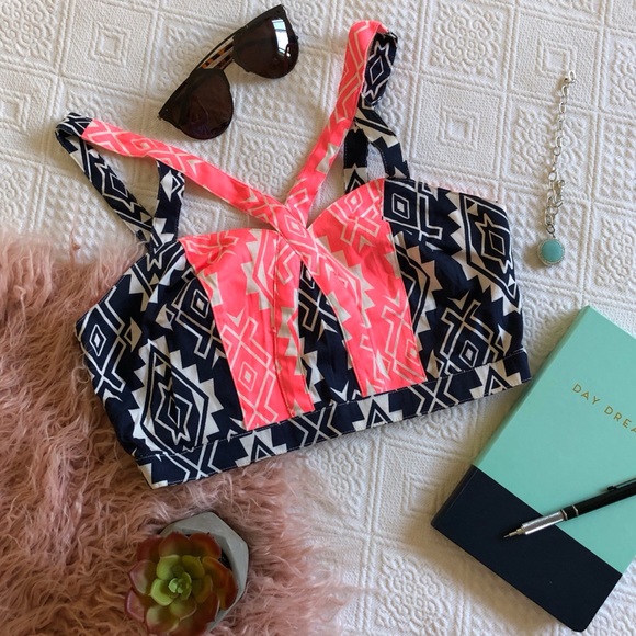 Flying Tomato Tops - Flying Tomato Crop Top, size S